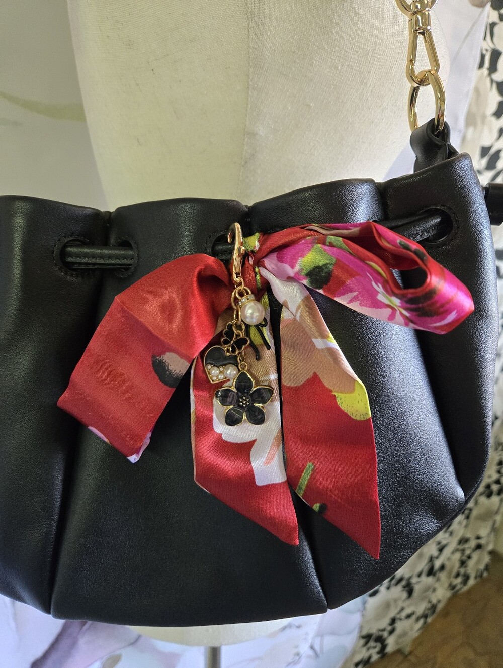 KATE SPADE | Pinch Crossbody Bag in Black NWT Style KN640 - Picture 5 of 12